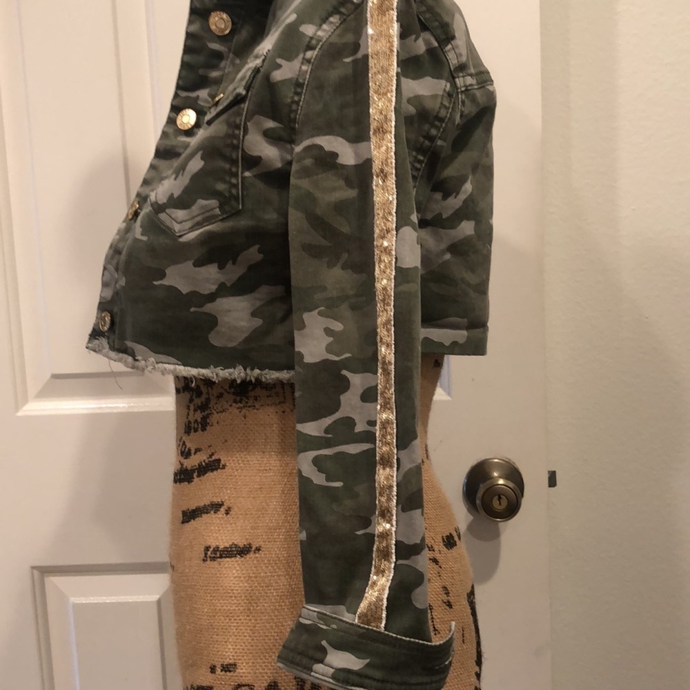 Justice Camo Denim Jacket - Picture 4 of 5
